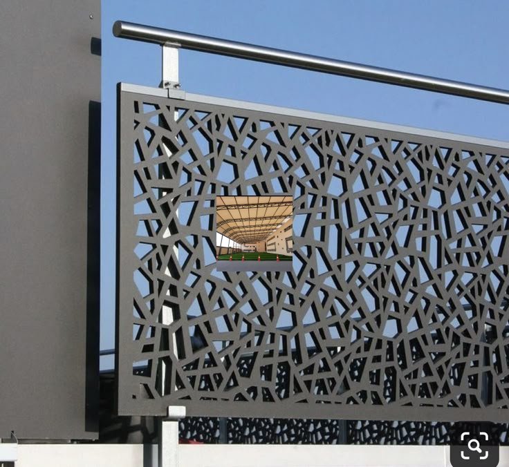 تنفيذ مظلات مواقف سيارات لفيلا بالرياض
